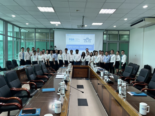 Đoàn chuyên gia của IATA khảo sát và tư vấn Chương trình đánh giá chứng nhận an toàn khai thác mặt đất – ISAGO